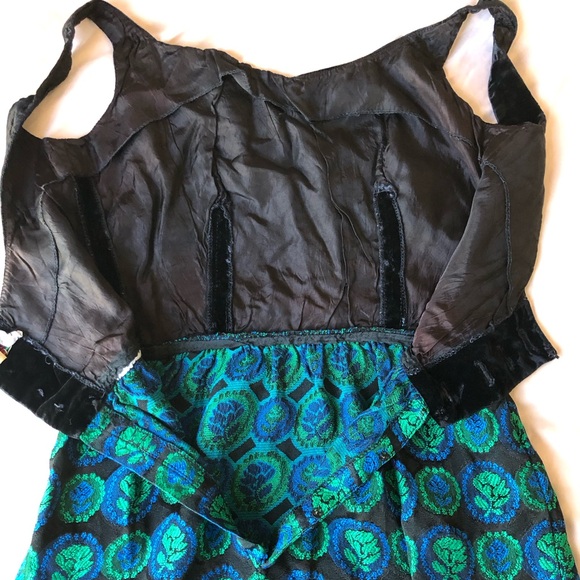 Vintage Velvet and Brocade Dress-XS/XXS - Picture 4 of 6